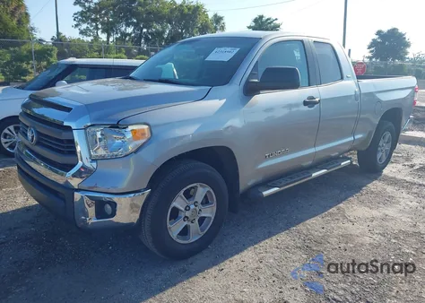 2014 Toyota Tundra Sr 4.6L V8/Sr5 4.6L V8 z USA, uszkodzony, nr VIN 5TFRM5F11EX070047